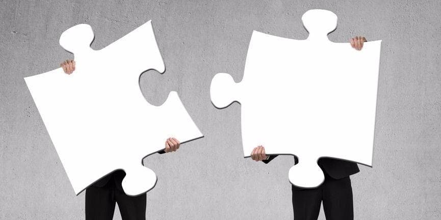 Polycom ends Mitel deal as it accepts competed bid from Siris Capital Group. failed merger