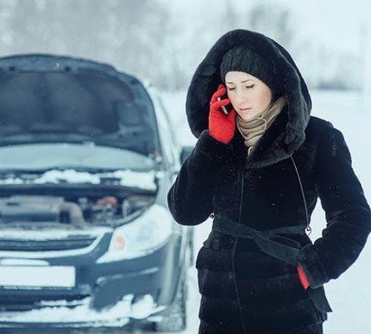 woman on phone with insurance company